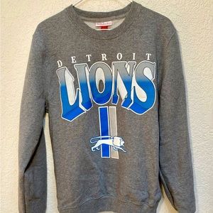 Mitchell & Ness Detroit Lions Sweatshirt Men's Small Gray Graphic Crewneck Retro